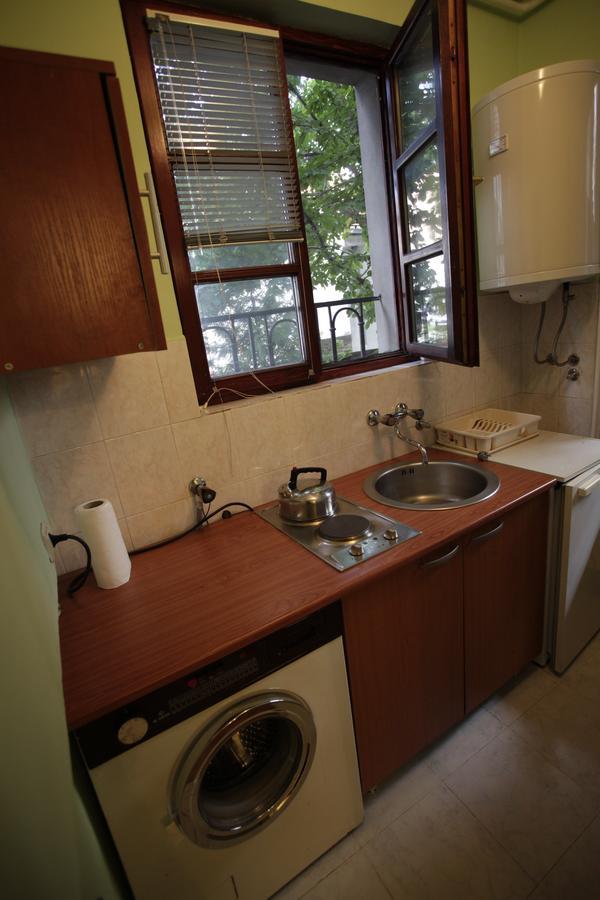 Studio Hram 2 Belgrad Exteriör bild